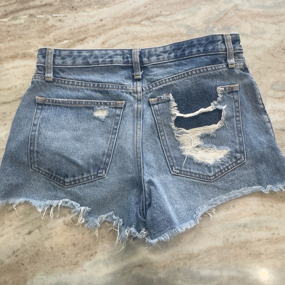 Jean short - Picture 2 of 3